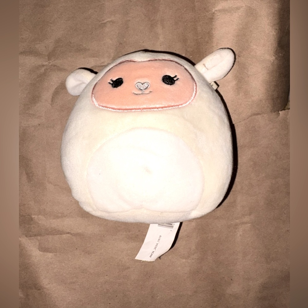 Small Easter Lily The Lamb Squishmelllow